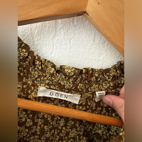 Doen Blouse - Picture 2 of 3